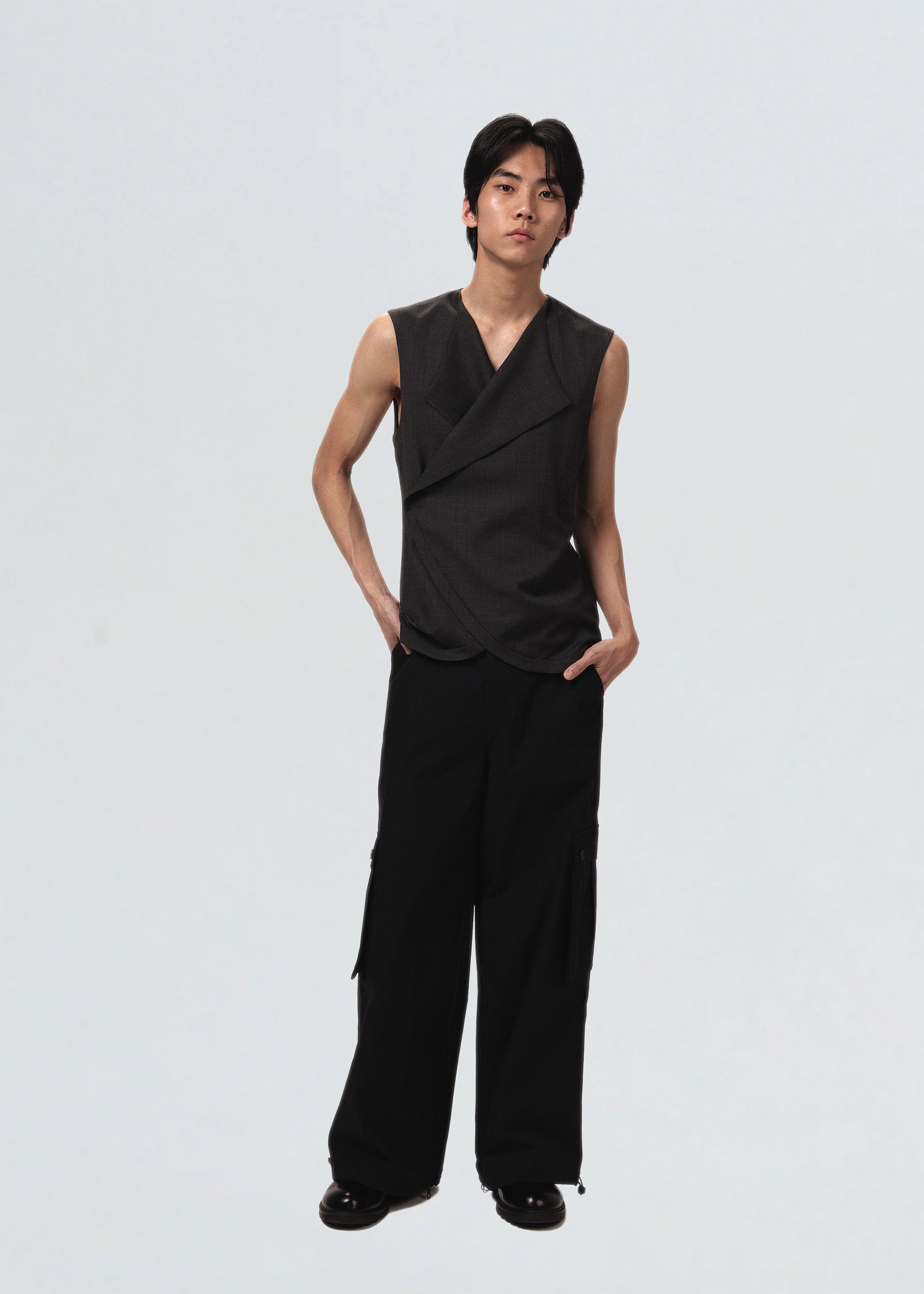 Magnet Vest