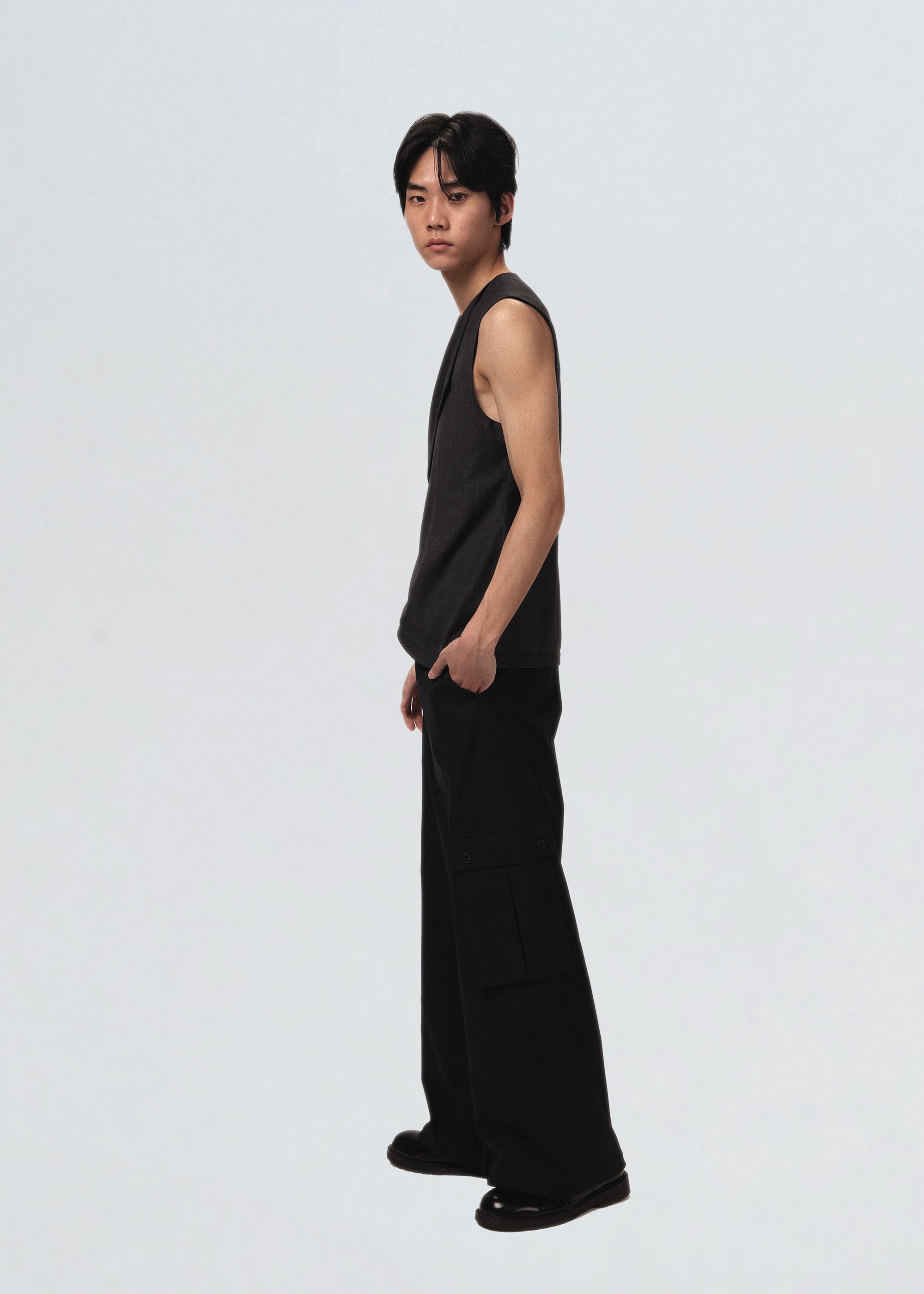 Magnet Vest
